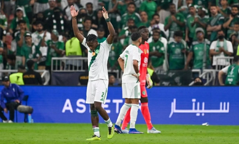هوساوي يعتذر لجماهير الأهلي بعد طرد نهائي آسيا 2017
