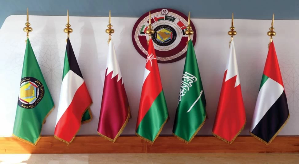 قمة جدة الخليجية: توحيد الموقف لمواجهة التصعيد وتأمين الملاحة