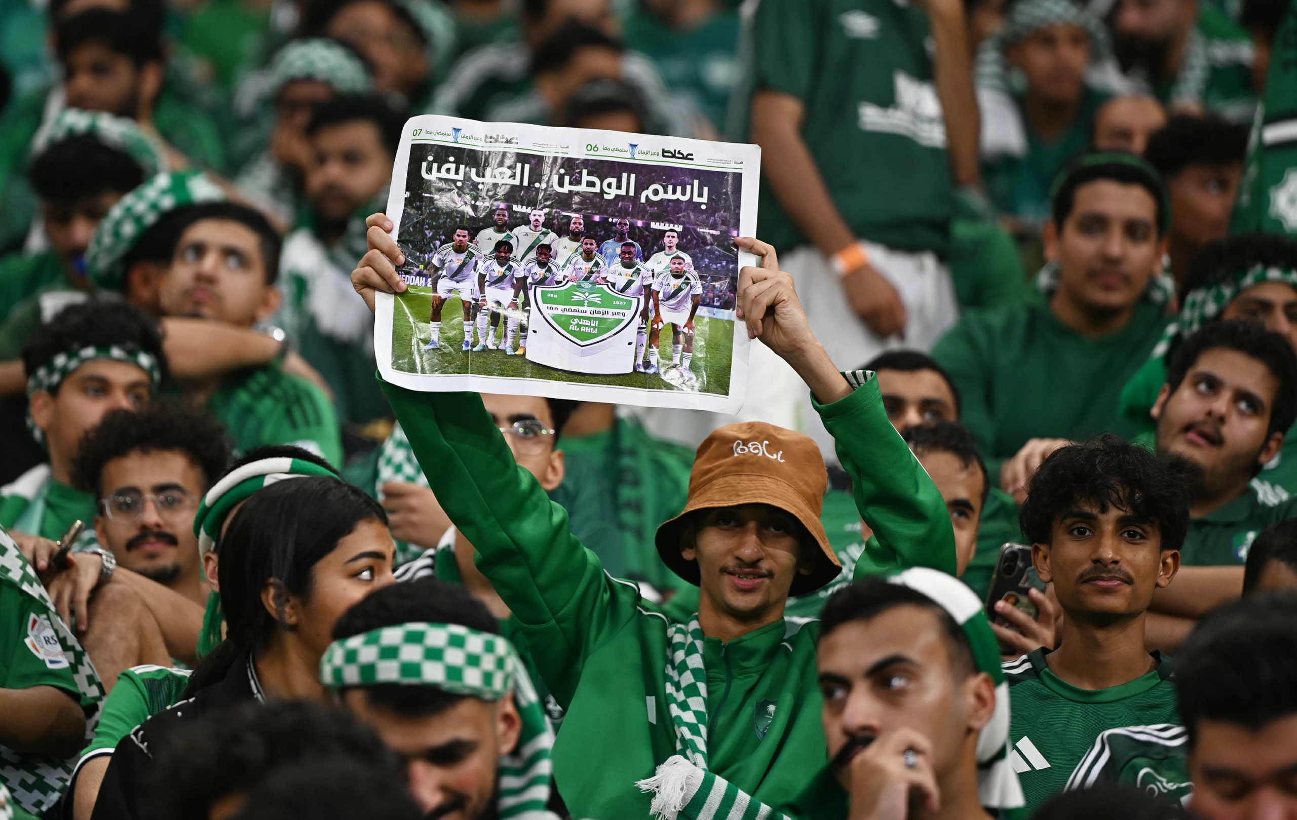 جماهير الأهلي السعودي: "اللاعب رقم 12" يقود النادي لمجد آسيوي عالمي