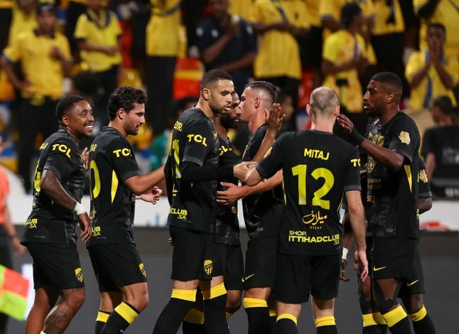 الاتحاد يهزم التعاون 2-0 ويعزز آماله الآسيوية | دوري روشن