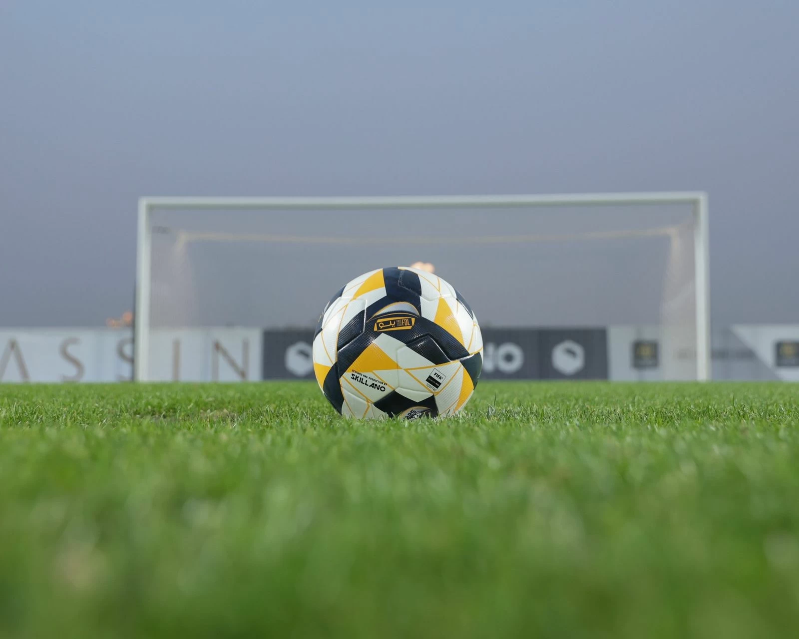تراخيص دوري يلو: 10 أندية معتمدة، 8 تنتظر الاستئناف (2026-27)