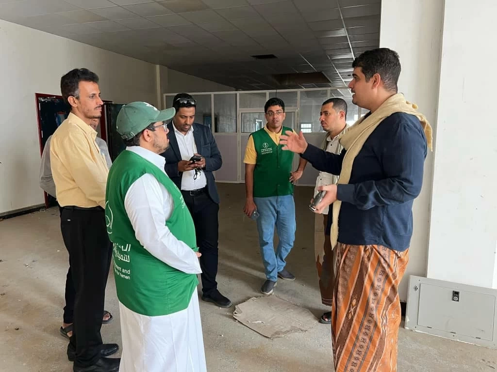 تعزيز التنمية في حضرموت: "إعمار اليمن" يبحث المشاريع العاجلة