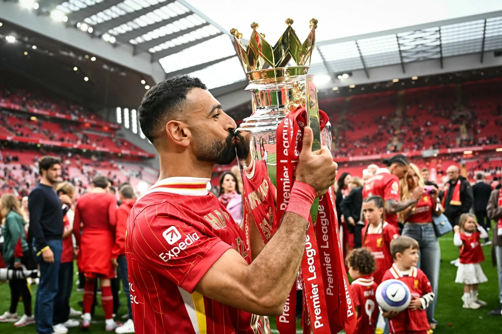 محمد صلاح إلى فنربخشة؟ تفاصيل مفاوضات النجم المصري
