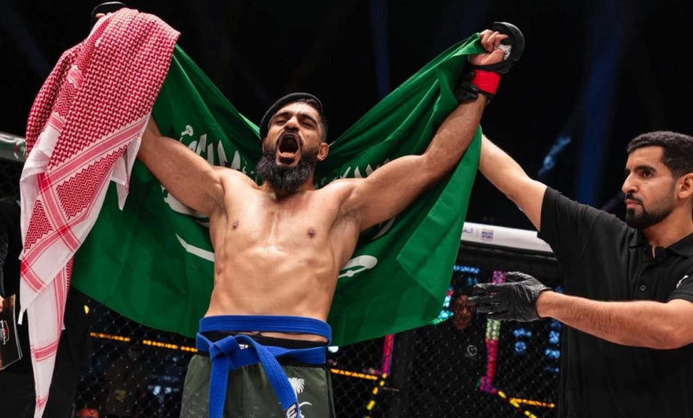 المقاتل السعودي أحمد البراهيم يطارد لقب فخر العرب بدبي