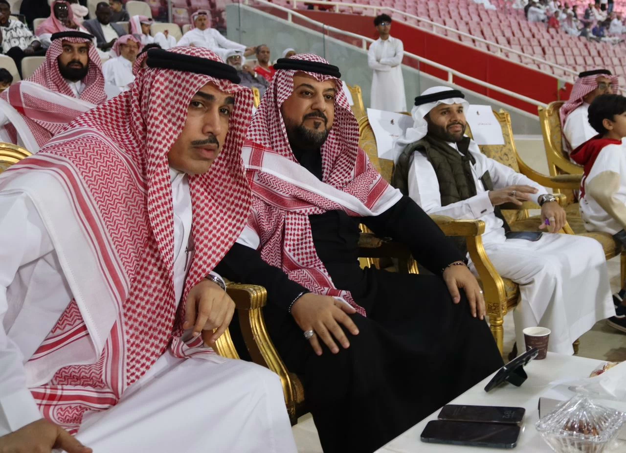 مستقبل نادي الوحدة السعودي: ملفات حاسمة أمام وزير الرياضة
