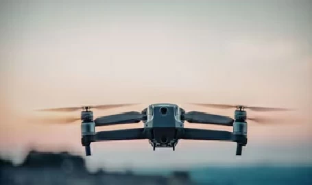 تفاصيل نجاة الجدار الفولاذي الأمريكي في مضيق هرمز