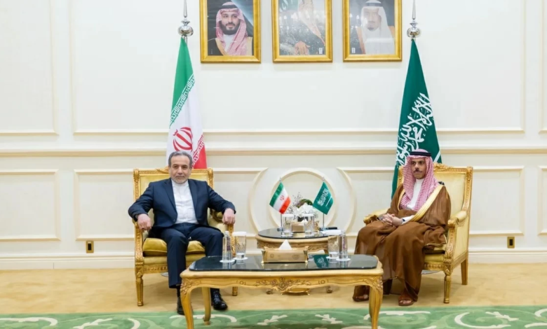السعودية تدعم التهدئة بين واشنطن وطهران لتجنب التصعيد