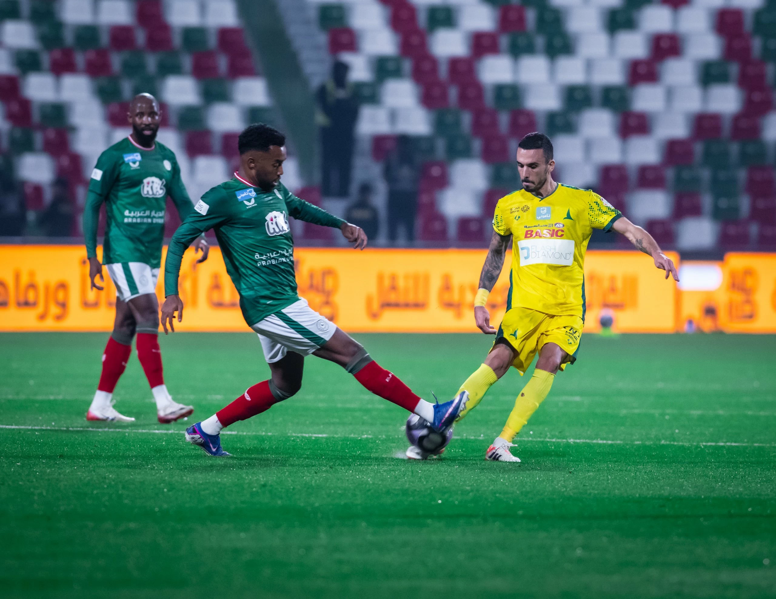 موعد وتفاصيل مباراة الخليج والاتفاق في دوري روشن السعودي