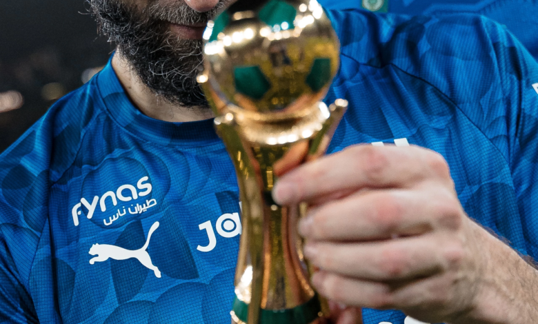 طموحات نادي الهلال السعودي بين كأس الملك ودوري روشن