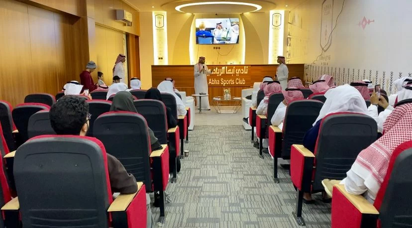 انتقادات واسعة بعد ختام ملتقى عسير للإعلام الرياضي