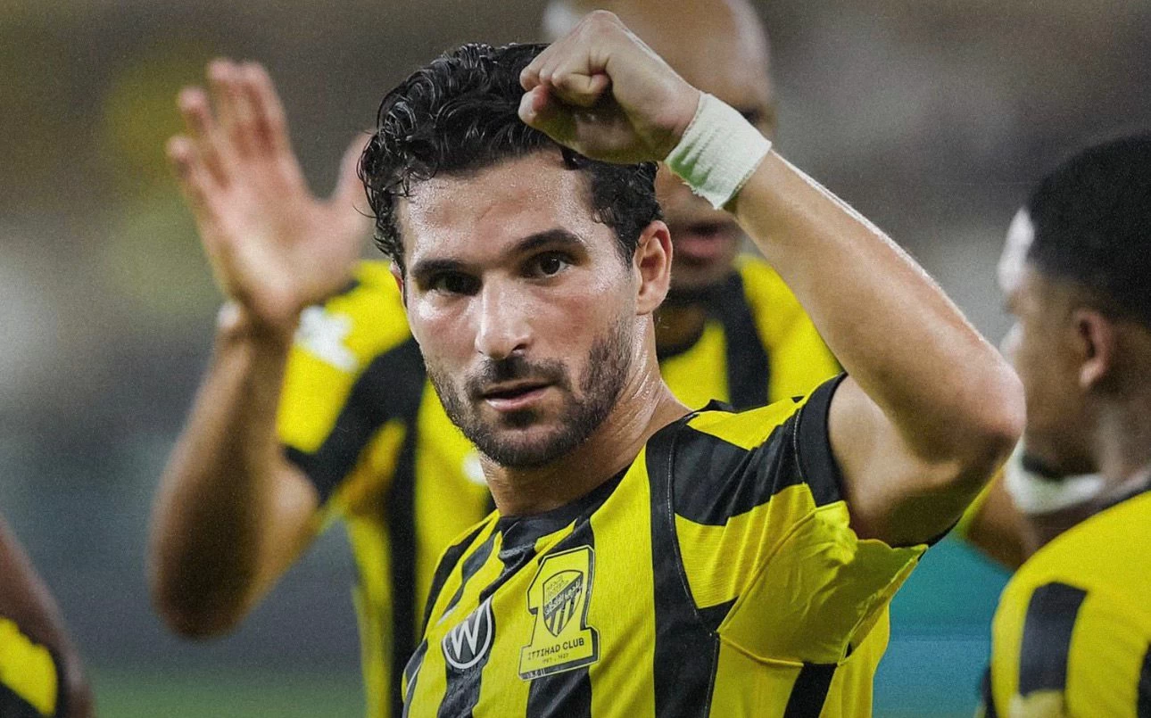 أرقام حسام عوار مع الاتحاد: إنجازات وتأثير مستمر