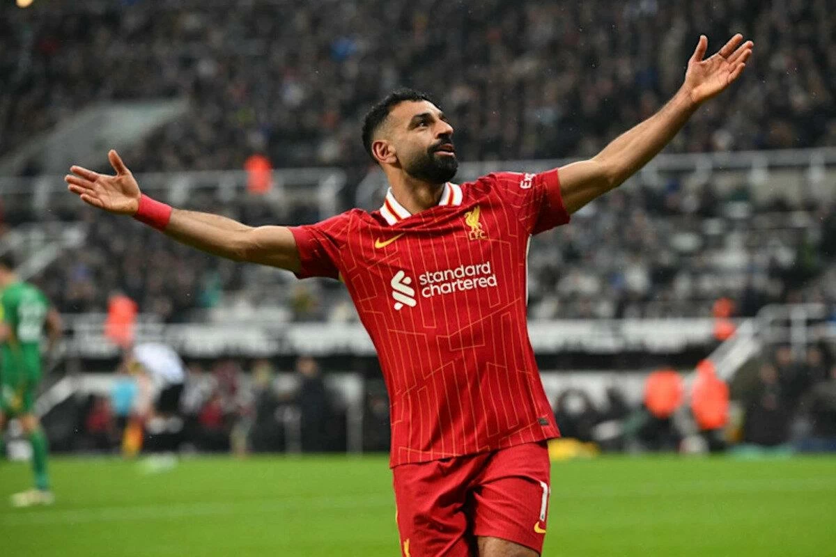 رسالة قاسية من الفراج حول انتقال محمد صلاح إلى دوري روشن
