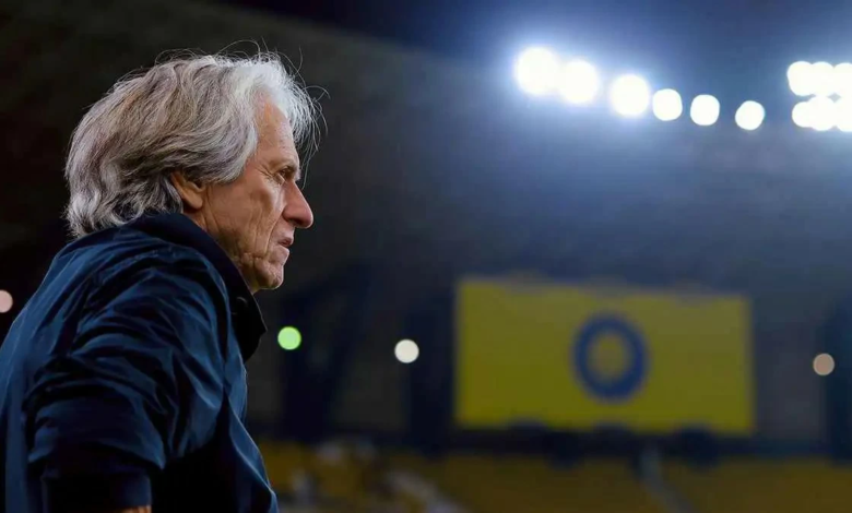 مستقبل المدرب جيسوس مع الهلال: تفاصيل قرار الرحيل المحتمل