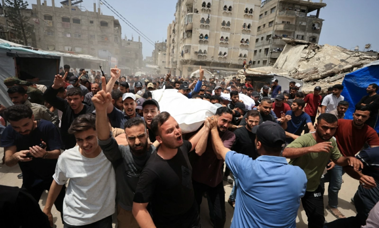 مقتل فلسطينيين في غزة بقصف إسرائيلي على طابور طعام
