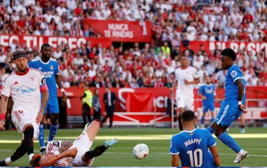 ريال مدريد وإشبيلية: رودريغو يقود الملكي للفوز بالليغا