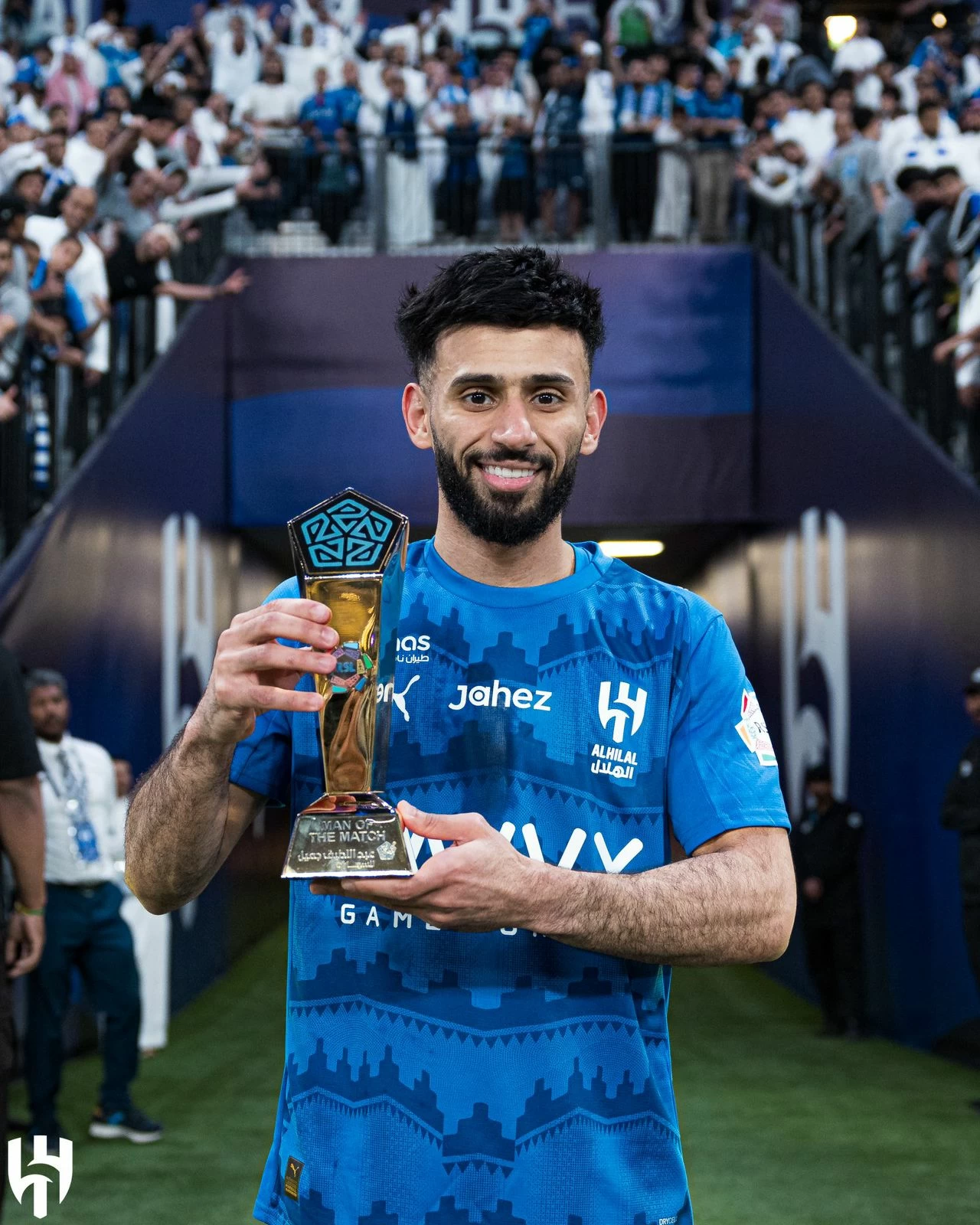 سلطان مندش: من كأس الملك إلى حلم التتويج بلقب دوري روشن