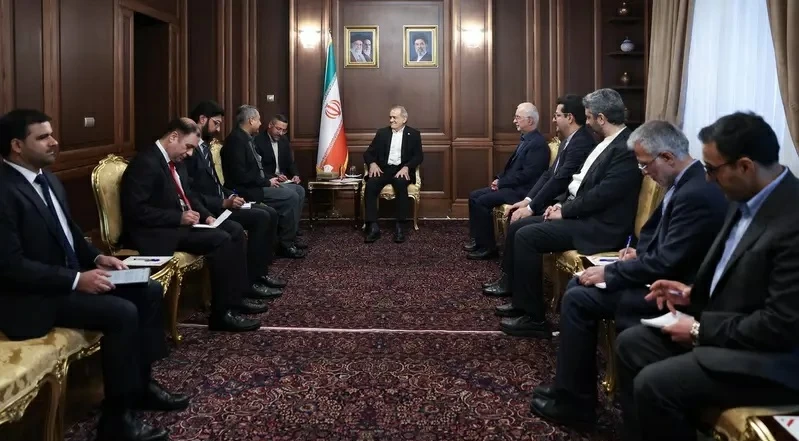 زيارة عاصم منير لطهران: وساطة باكستانية بين إيران وأمريكا