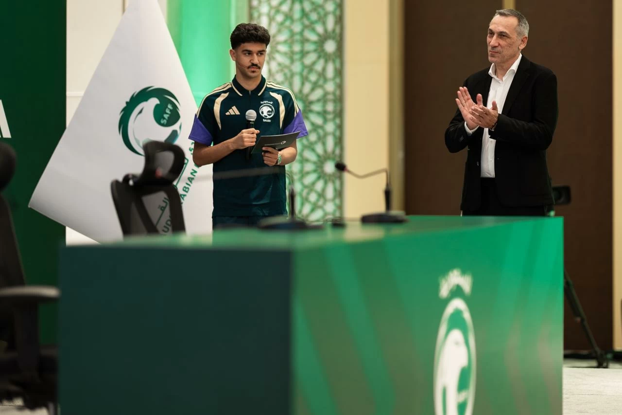 قائمة المنتخب السعودي لتصفيات 2026: الهلال والنصر يسيطران