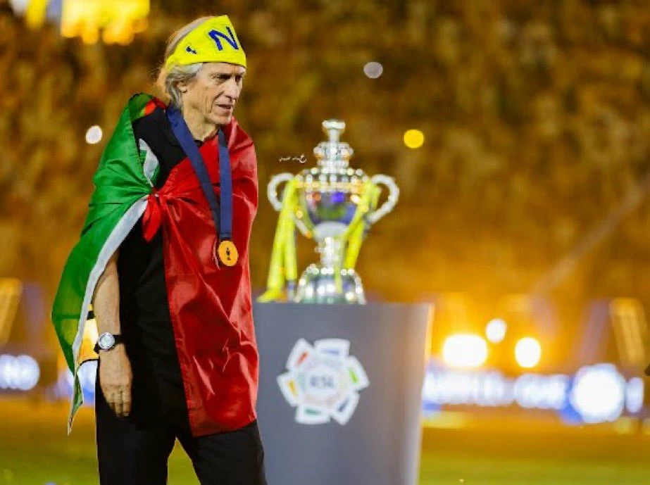 خورخي جيسوس يجدد عقده مع النصر بشرط ضم 6 لاعبين جدد