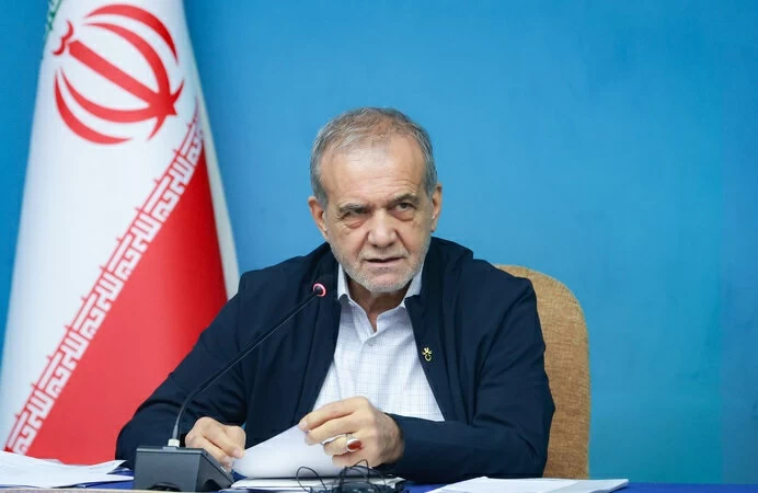 إيران ترفض المطالب الأمريكية المفرطة وتتمسك بحقوقها النووية