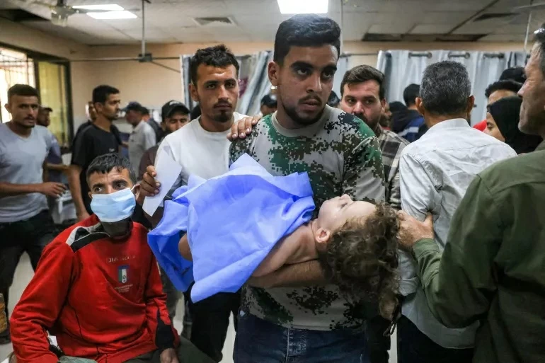غارة إسرائيلية في غزة تقتل 5 فلسطينيين بمخيم المغازي