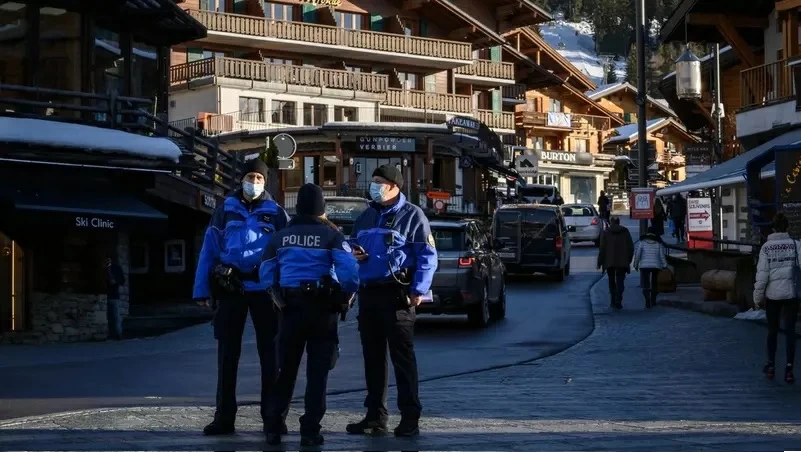 هجوم سويسرا: تفاصيل حادث الطعن في محطة قطارات قرب زيورخ
