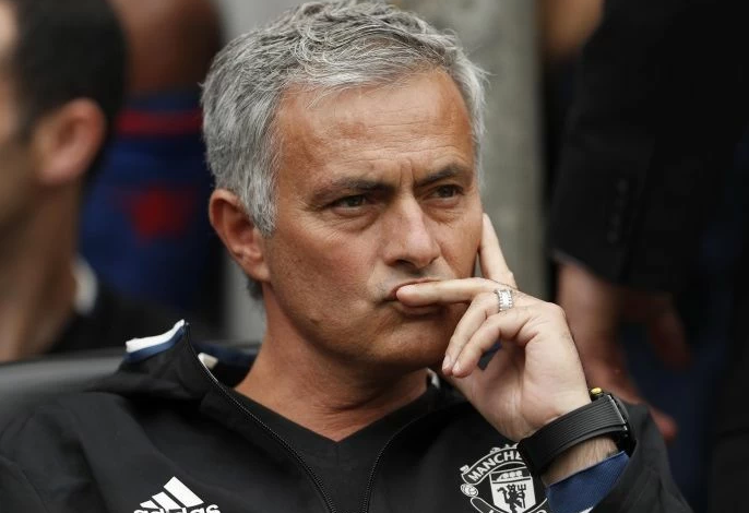 مستقبل مورينيو و انتخابات ريال مدريد: هل يعود السبيشال وان؟