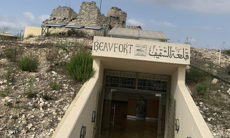 العملية العسكرية في جنوب لبنان: إسرائيل تنذر السكان وتسيطر على الشقيف