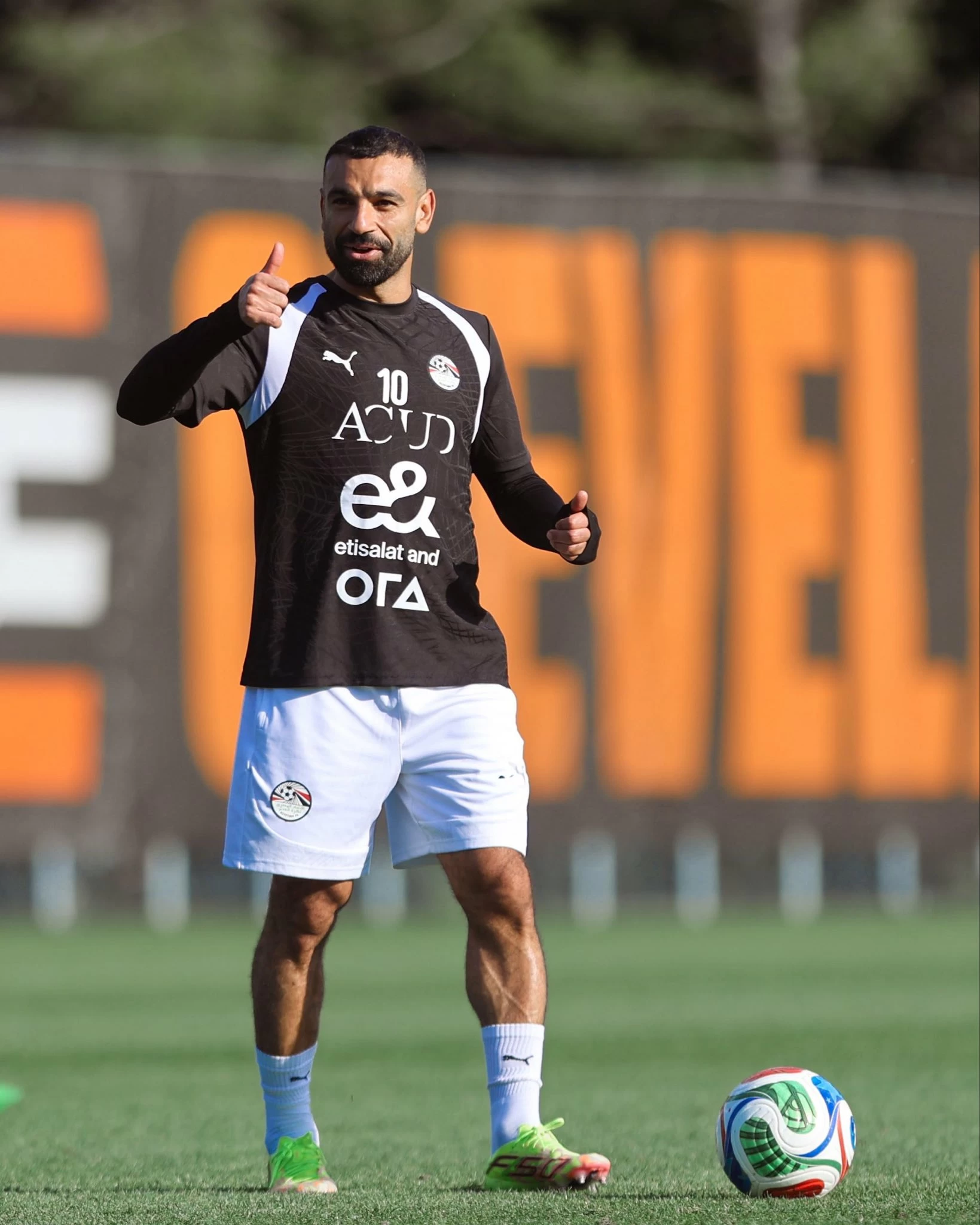 صلاح على بعد خطوات من لقب الهداف التاريخي لمنتخب مصر