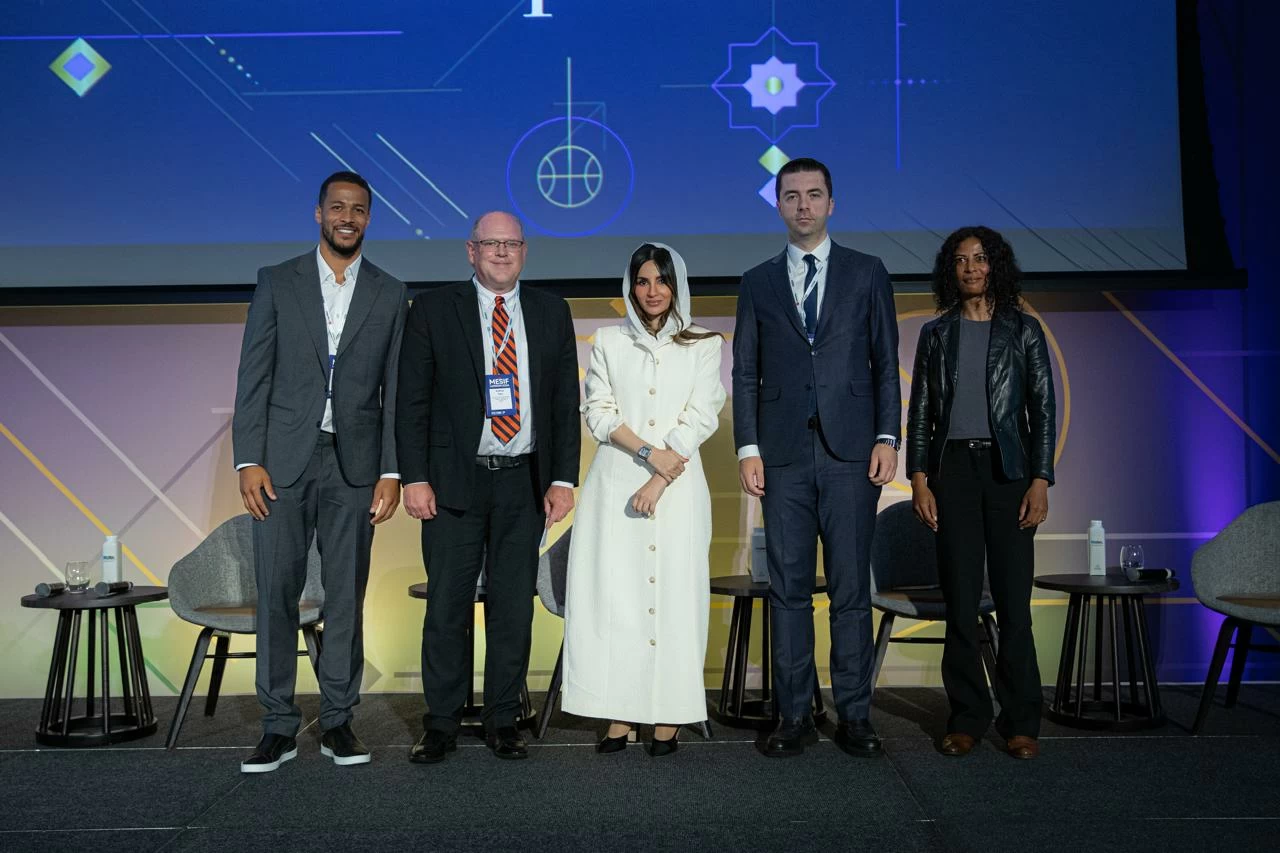 تجربة الرياضة المجتمعية السعودية: الحصيني تستعرضها في لندن
