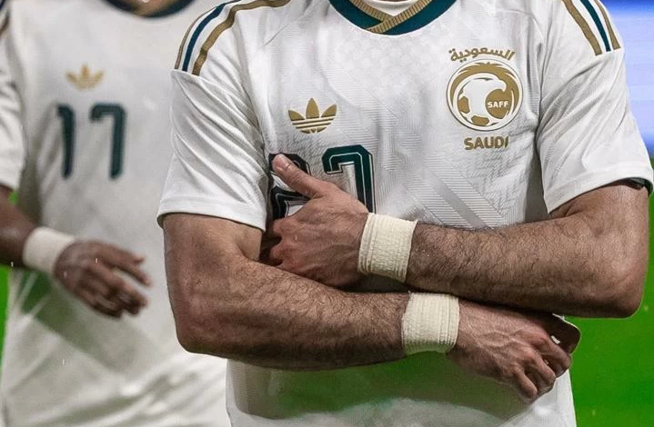 سلطان مندش يطمح لمجد مونديالي مع المنتخب السعودي 2026
