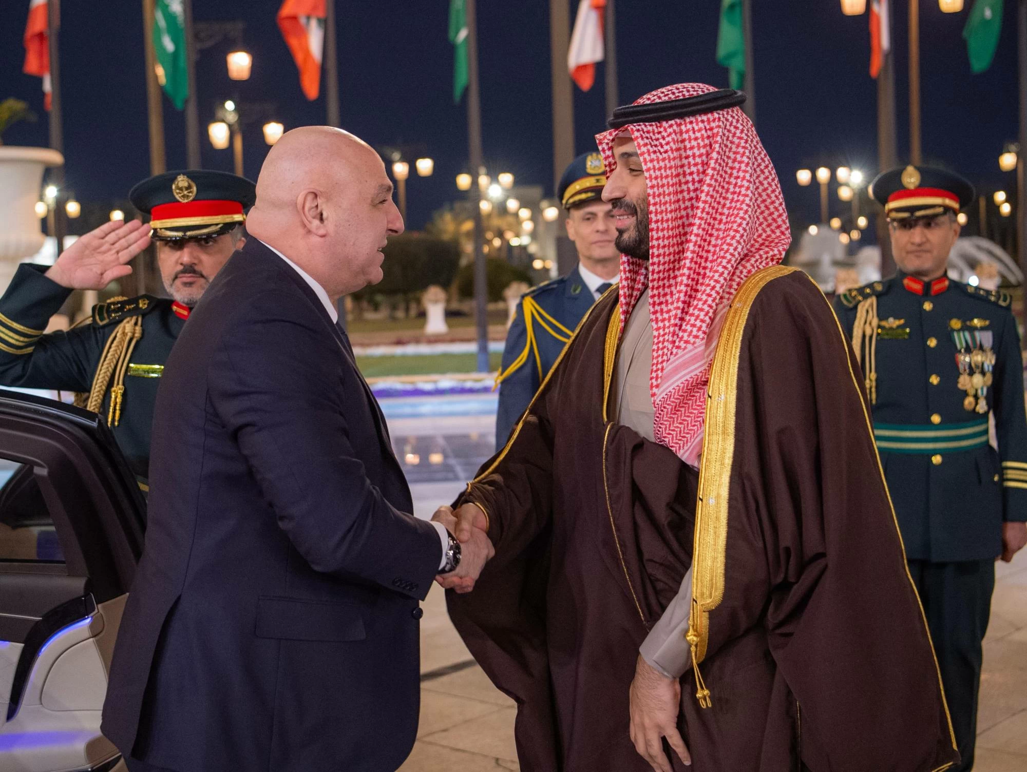 استئناف الاستيراد السعودي ودوره في التعافي الاقتصادي للبنان