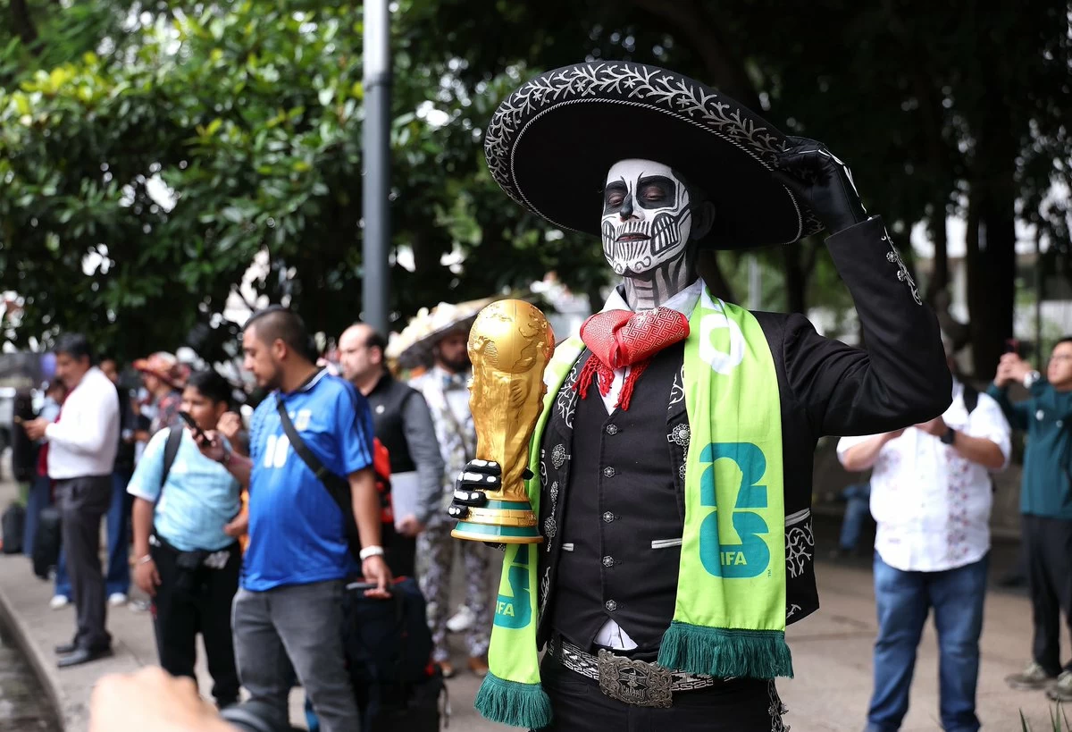 أزمة قلبية لمشجع تثير القلق في افتتاح كأس العالم 2026