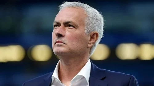 جوزيه مورينيو مدرباً لريال مدريد: عودة مثيرة بعقد حتى 2029