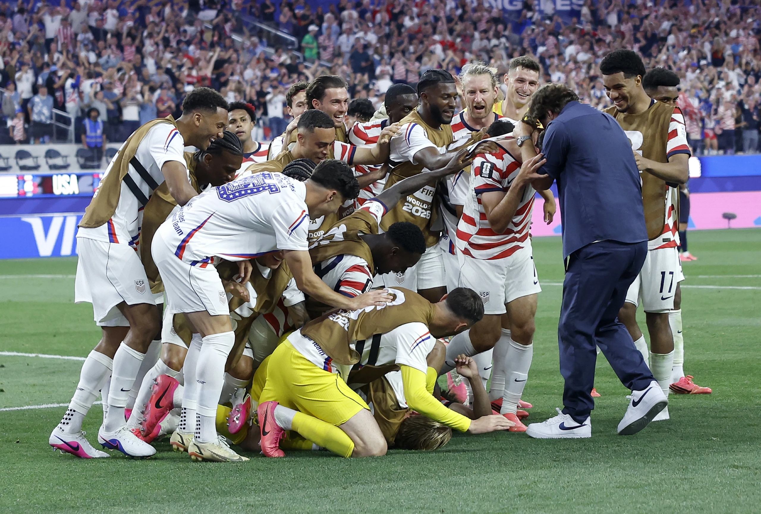 فولارين بالوغون يتألق في فوز أمريكا على باراغواي بمونديال 2026