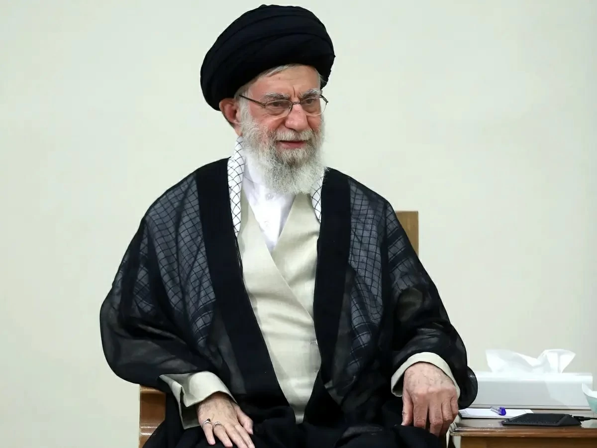 إيران تحدد موعد دفن جثمان خامنئي بعد 4 أشهر من مقتله