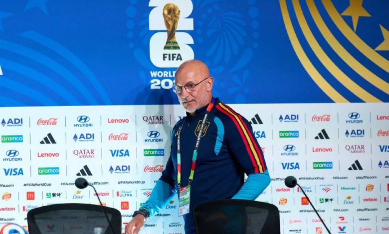 مدرب إسبانيا يحذر من الرأس الأخضر قبل تصفيات مونديال 2026