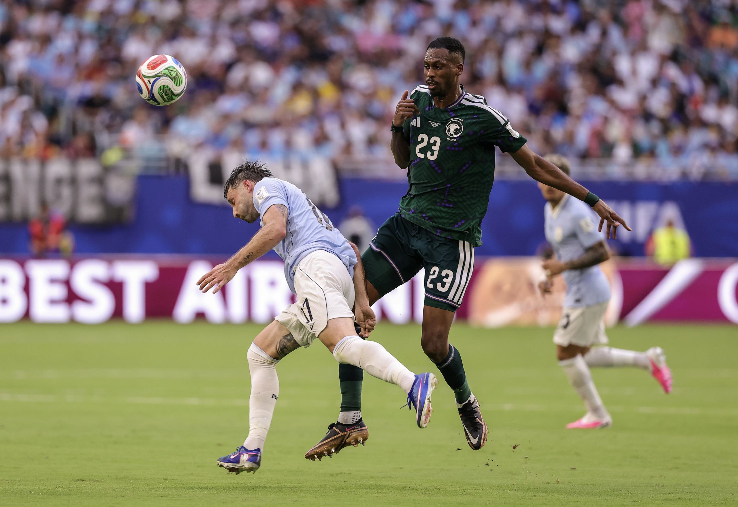 المنتخب السعودي وأوروغواي: العويس يقود الأخضر لتعادل ثمين (1-1)