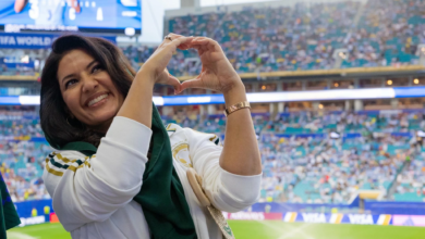 يوم فخر للكرة السعودية: السفيرة ريما بنت بندر تشيد بالمنتخب