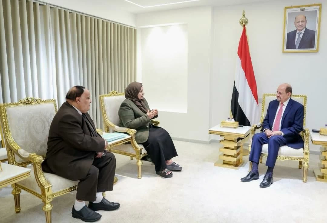 الحكومة اليمنية تمضي في الإصلاحات بدعم سعودي لتعزيز الاستقرار