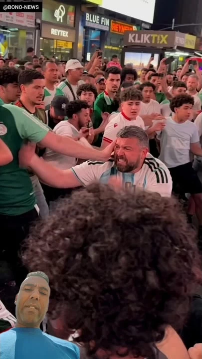 اشتباكات جماهير الجزائر والأرجنتين بنيويورك قبل مباراة كأس العالم