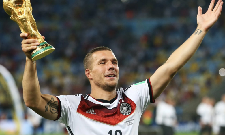 بودولسكي يكشف موقفه من متابعة كأس العالم 2026