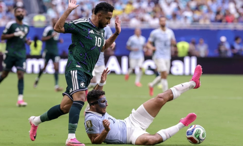 هشلان يحلل أداء المنتخب السعودي: تبديلات أثرت على نتيجة أوروغواي