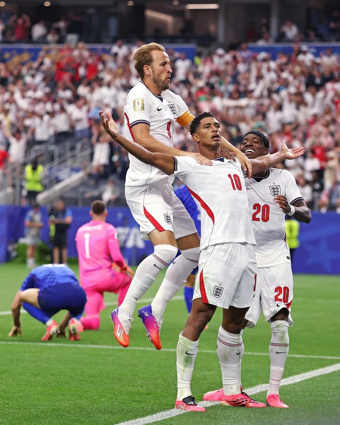 المنتخب الإنجليزي يبدأ كأس العالم 2026 بفوز مثير على كرواتيا