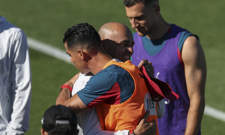 روبرتو مارتينيز يقترب من النصر.. هل يجتمع برونالدو في الرياض؟