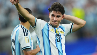 شكوى أتلتيكو مدريد ضد برشلونة في الفيفا بسبب ألفاريز