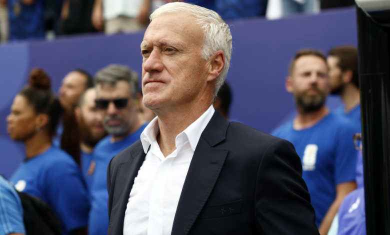 غياب ديشان عن منتخب فرنسا لوفاة والدته.. من يقود الديوك؟