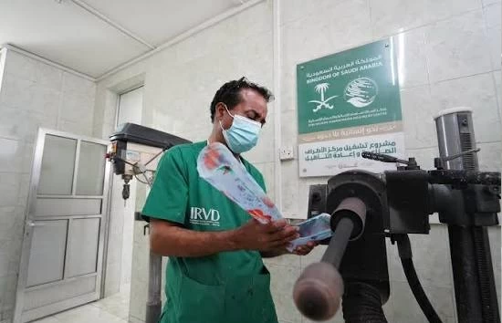 مركز الملك سلمان: مشروع الأطراف الصناعية يعيد الأمل لليمن