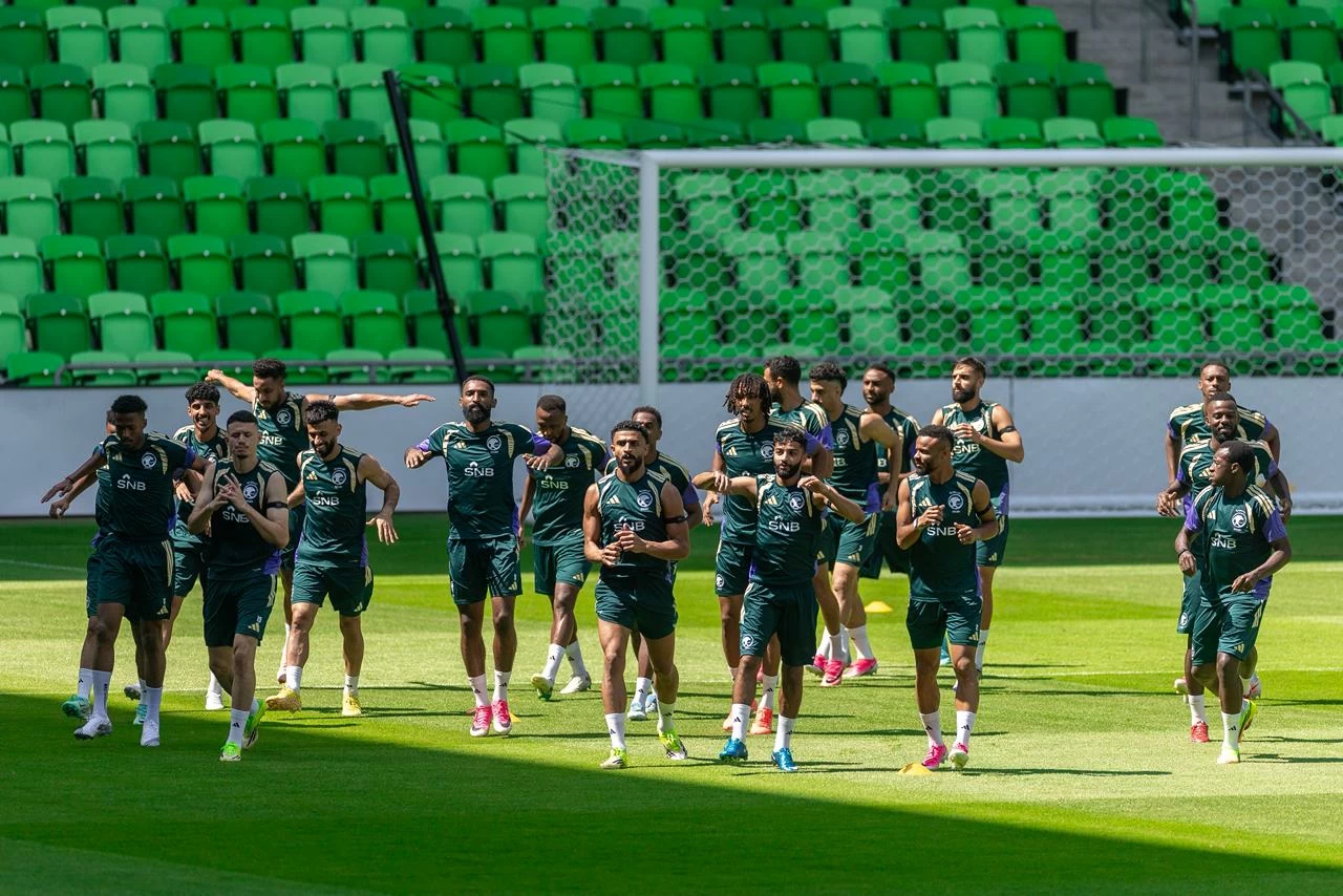 المنتخب السعودي يستعد للرأس الأخضر في تصفيات كأس العالم 2026