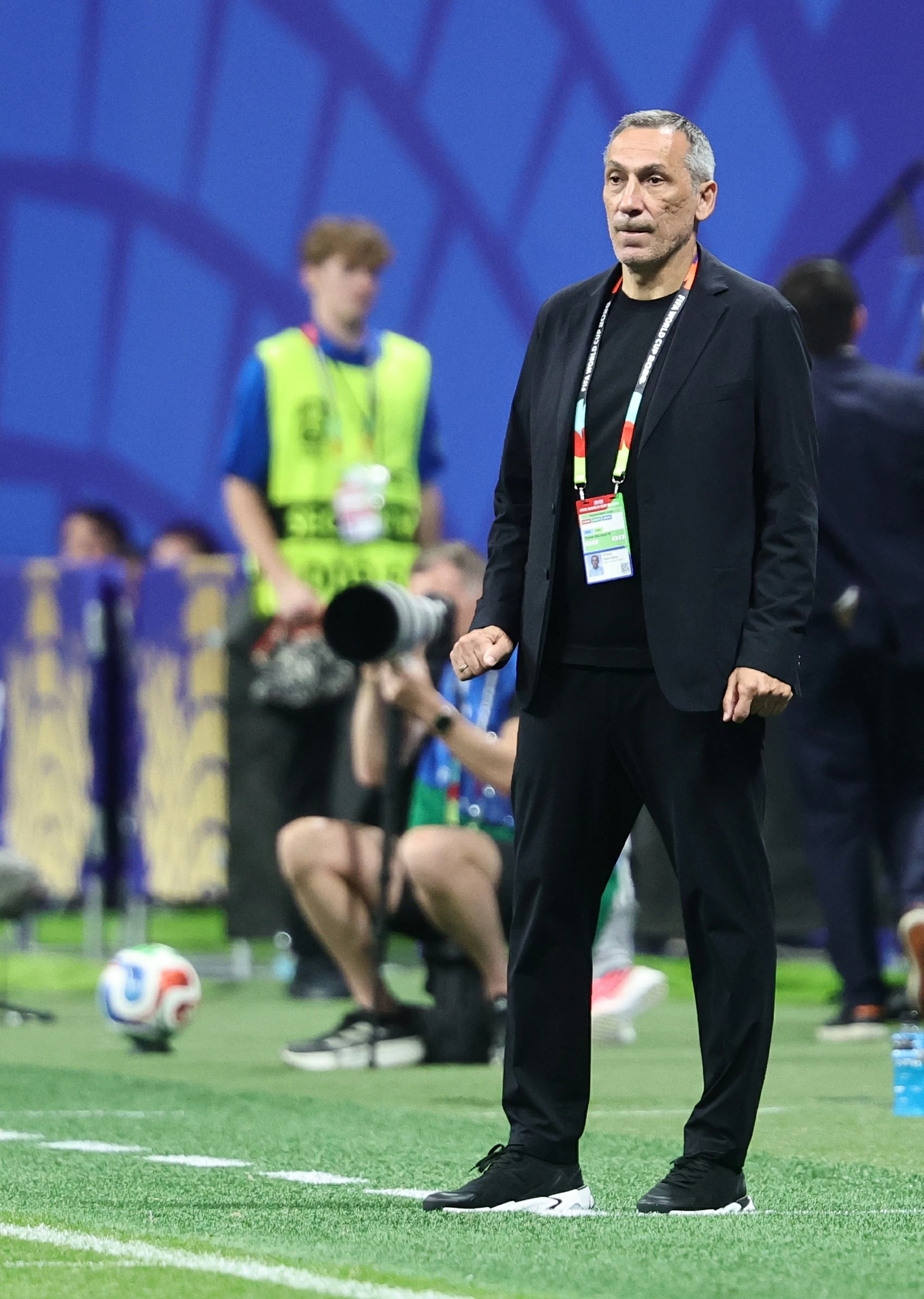 مدرب المنتخب السعودي يضع خارطة طريق لمستقبل الأخضر